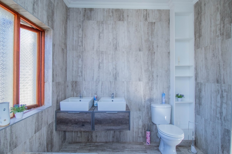 3 Bedroom Property for Sale in Xanadu North West
